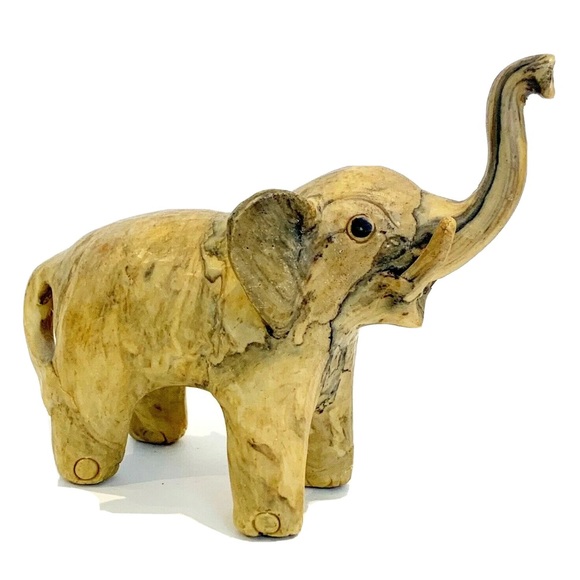 Carved Elephant Figurine Resin Marble Bone Wood Design Decor Collectable Cute - Picture 1 of 8